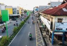 Seabad Gagalnya Jalur Kereta Api di Kalimantan Barat