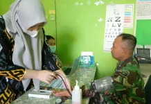 TNI Dukung Cek Kesehatan Gratis di Sambas
