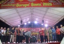 Bupati Bengkayang Tutup Barape’ Sawa’ 2026: Lestarikan Tradisi Dayak Bakati