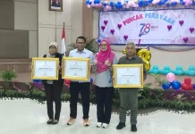 Pengelolaan Kepegawaian Terbaik, Pemkot Singkawang Raih Penghargaan