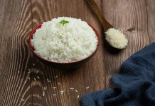 Lima Alasan Orang Indonesia Suka Makan Nasi