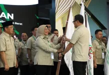 Erlina Pimpin HKTI Mempawah