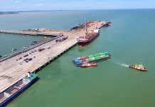 Ekspor Perdana Terminal Kijing Pangkas Biaya Logistik Kalbar