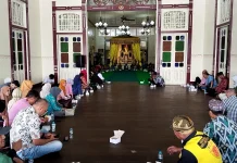 Coffee Morning Sultan Pontianak Bahas LGBT, Listrik dan Trantib Warga