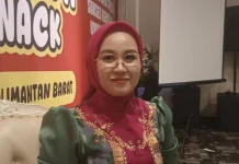 Kisah Fenty Bangun Agen Snack yang Kini Punya 9 Cabang