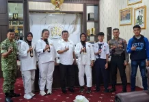 Tiga Mahasiswi Baru Polnep Raih Emas di Open Turnamen Tarung Derajat Kalbar