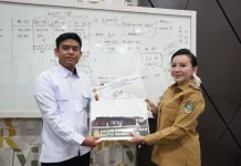 Angka Lama Sekolah Terhambat, Karolin Lobi Pusat Bangun Sekolah Rakyat di Landak