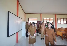 Fokus Pendidikan, Bupati Karolin Siapkan Ratusan Rehabilitasi dan Ruang Kelas