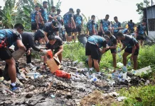 TNI dan Pemkab Kubu Raya Gelar Aksi Bersih Massal, Sasar Jalan hingga Saluran Air