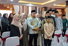 Lepas Kafilah MTQ, Bupati Sujiwo Tekankan Syiar Al-Quran dan Tampil tanpa Beban