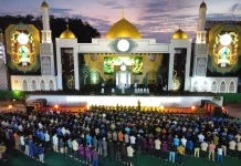 Shalat Magrib Berjamaah Penuhi Arena Utama MTQ XXXIV Kalbar