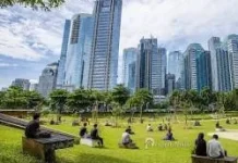 Taman Kota, Tempat Refresh Otak yang Paling Terjangkau di tengah Kesibukan