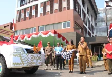 Bupati Bengkayang Lepas Karnaval HUT ke-81 RI