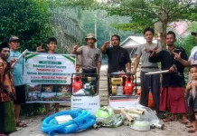 PT GAN Beri Bantuan Mesin Damkar untuk Dua Desa di Lanskap Delta Kapuas