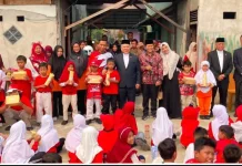 Timbalan Menteri Pendidikan Brunei Darussalam Kunjungi MI Mas’udi Pontianak