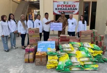 Pelindo Salurkan Bantuan Sembako untuk Korban Kebakaran Sungai Duri
