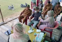Warga Antusias Ikuti Layanan CKG dan Masker Gratis PT PANPS dan PT SAM