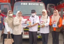 PATELKI Kubu Raya Salurkan Bantuan untuk Petugas Penanganan Karhutla