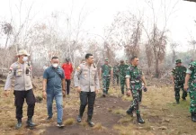 Kapolres Bengkayang Bersama Tim Mabes TNI Tinjau Titik Pembangunan Sumur Bor