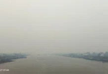 Pontianak Diselimuti Kabut Asap, Jarak Pandang Terbatas