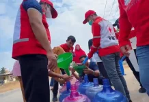 PMI Kalbar Kewalahan, 110 Permintaan Air Bersih Masih Mengantre