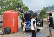 Kolaborasi Karang Taruna dan Pengusaha Bantu Warga Kayong Utara Atasi Krisis Air