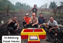 14 Sumur Bor Polres Landak Jadi Sumber Air Warga dan Dukung Penanganan Karhutla