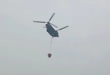 21 September, Helikopter Chinook CH-47 Jepang Mulai Padamkan Karhutla di Ketapang