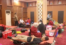 PMI dan KAHMI Gelar Donor Darah dan CKG di Kubu Raya