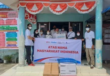 Gemawan-KitaBisa Salurkan Alat Pemadam untuk Warga Sekabuk
