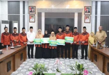 Pemprov Kalbar Beri Apresiasi dan Bonus Kafilah Berprestasi MTQ Nasional 2026
