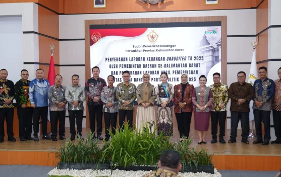 Pemda Kalbar Serahkan Laporan Keuangan 2025 ke BPK