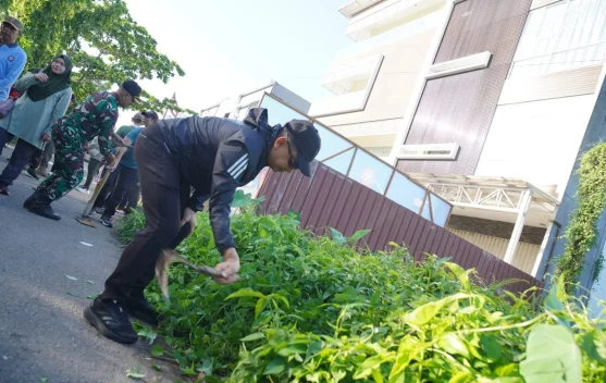 Budayakan Gotong Royong Jaga Kebersihan Lingkungan