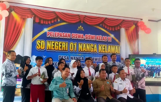 Pelepasan Siswa SDN 01 Nanga Kelawai: Dorongan Hadirnya SMP demi Masa Depan Desa