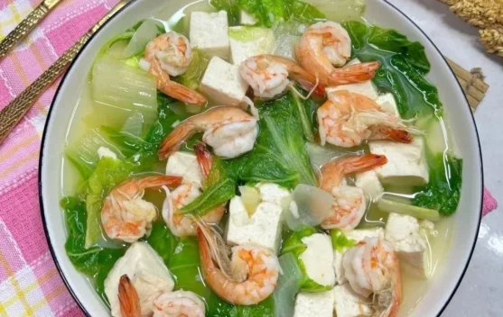 Sup Telur Tahu Sawi Udang Merupakan Menu Ekonomis