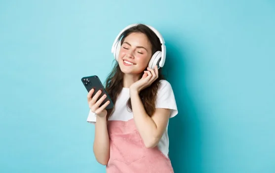 Ternyata Playlist Pagi Bisa Menentukan Mood Kamu Seharian