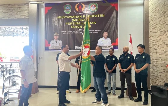 Alfon Pardosi Pimpin Pertina Kabupaten Landak Periode 2026-2030
