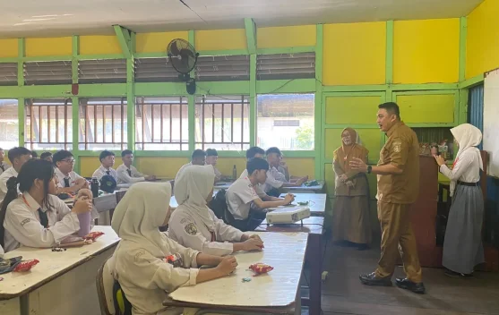 Disdikbud Kalbar Pastikan MPLS Berjalan Ramah dan Bebas Perpeloncoan