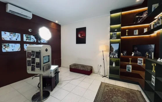 Sentuhan Minimalis Warnai Photo Booth di Pontianak