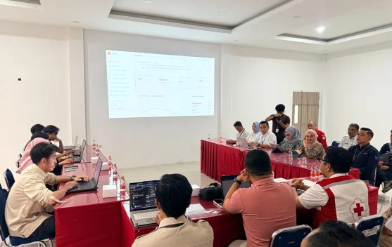 Pengusaha Teknologi Kalbar Hibahkan AI Prediksi Karhutla