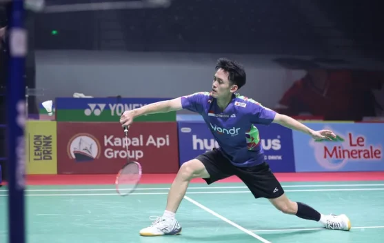 Dua Pemain Tunggal Putra Indonesia Lolos Perempat Final Indonesia Masters