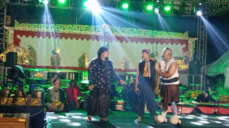 Dagelan Calung "Asmara Suta" Hidupkan Banyumas Culture Festival 2026