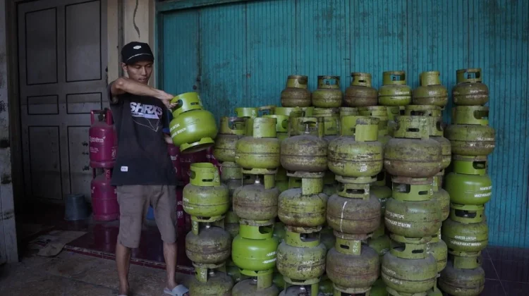 Pertamina Tambah 1,1 Juta Tabung LPG 3 Kg di Jateng-DIY