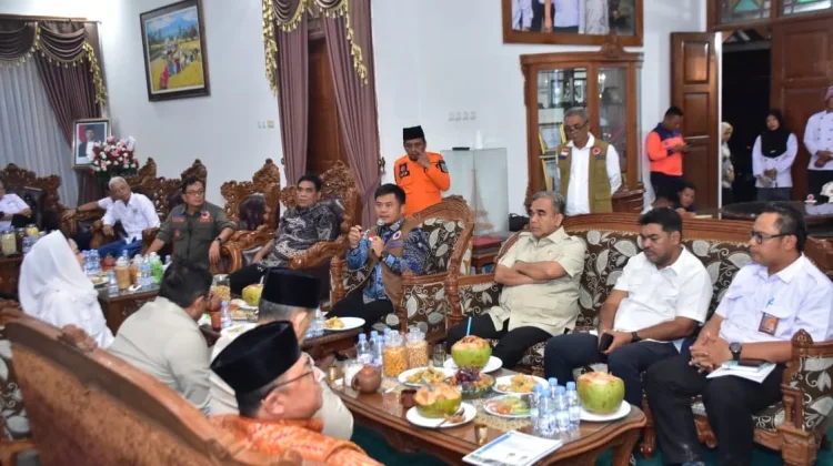Bupati Tegal Percepat Penanganan Bencana dan Pemulihan Guci