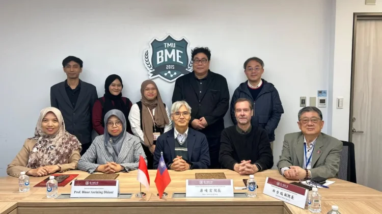 Dukung Asta Cita, Farmasi UMP Perkuat Jejaring Internasional