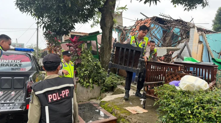 Polres Tegal Lakukan Monitoring dan Penanganan Bencana Padasari