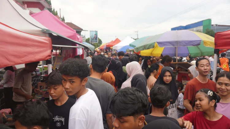 Pasar Ramadan Taman Makam Pahlawan Jadi Favorit Warga Purwokerto