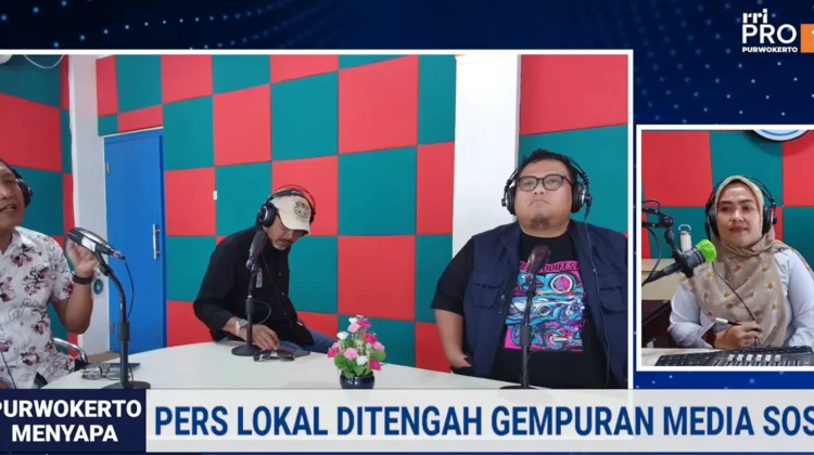 Pers Lokal Ditengah Gempuran Media Sosial