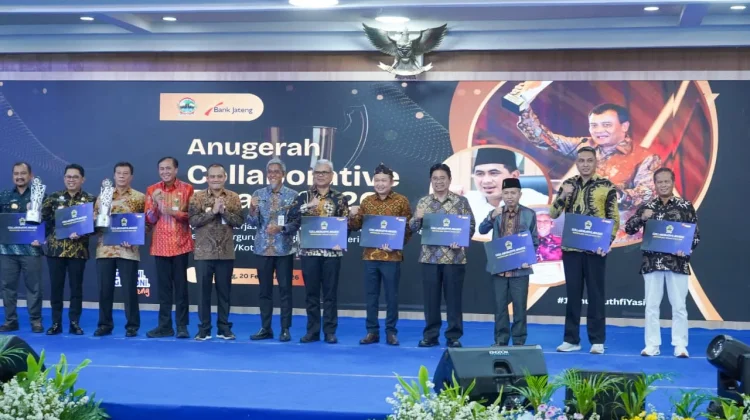 Jadi Kampus Berdampak, UMP Terima Penghargaan dari Pemprov Jateng