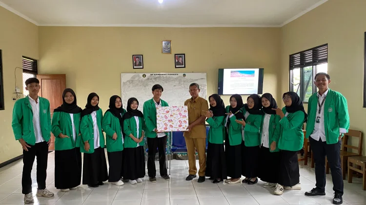 Mahasiswa PPL UIN Saizu Perkuat Pembelajaran di SMP Muhammadiyah 2